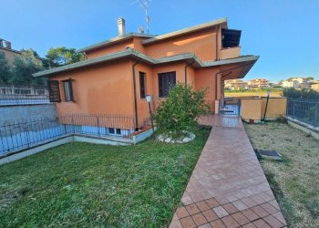 img-20241207-wa0002 - Villa Polverigi - foto 5