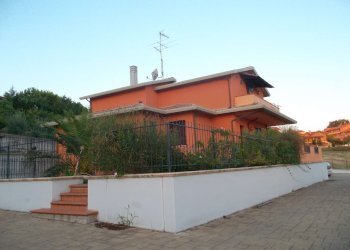 sam_1751 - Villa Polverigi - foto 34