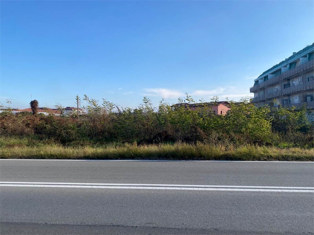 Terreno edificabile corso francia 56, Cuneo - foto 1