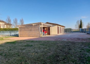 garage e posti auto - Casa indipendente Mordano - foto 3