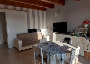 soggiorno - Casa indipendente Mordano - foto 11