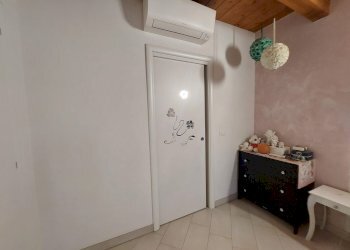 cabina armadio - Casa indipendente Mordano - foto 16