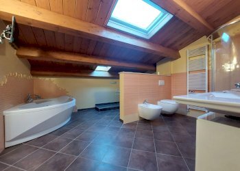 bagno mansarda - Casa indipendente Mordano - foto 17