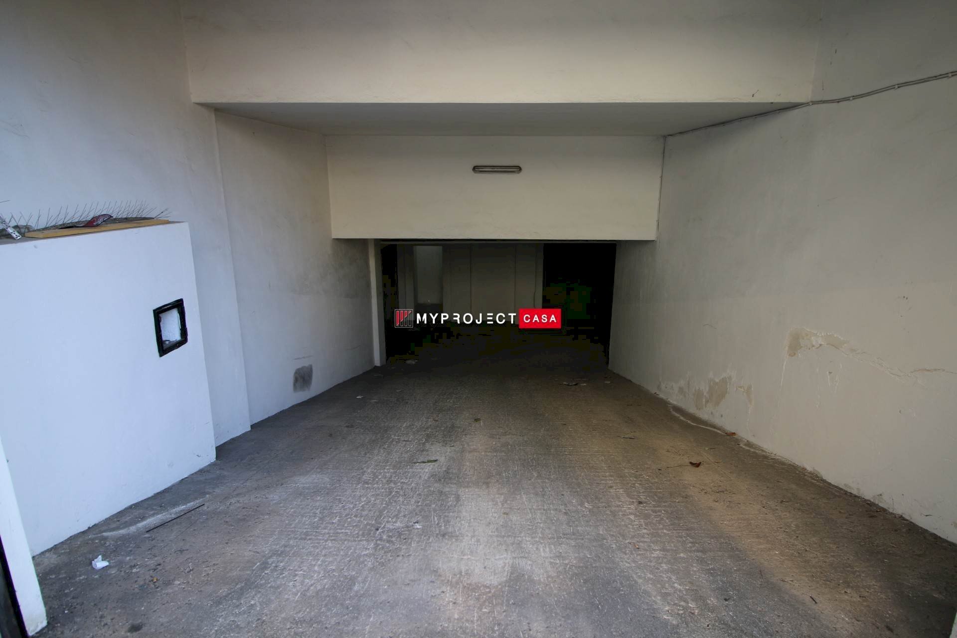 Garage - Parking Via Antonio Micoli, Martina Franca - photo 3