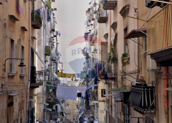 Appartamento Napoli (zona Montecalvario) - foto 2