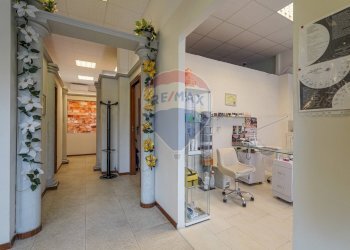 Locale Commerciale VIA NATALE BETELLI, Dalmine - foto 3