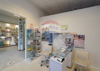 Locale Commerciale VIA NATALE BETELLI, Dalmine - foto 4