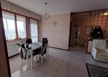 Salone - Quadrilocale via Arno, Soliera - foto 1