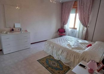 Camera da letto - Four-room apartment via Arno, Soliera - photo 20