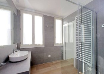 Bagno - Two-room apartment via del Babuino, 58, Roma (neighborhood Centro Storico) - photo 33