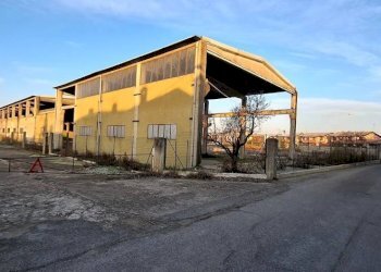 Zona - Capannone via Santa Croce, San Martino Siccomario - foto 4