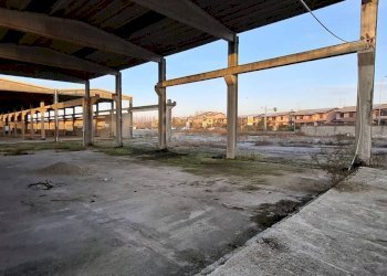 Zona - Capannone via Santa Croce, San Martino Siccomario - foto 6