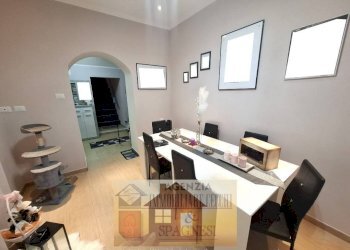 Salone - Casa indipendente via Francesco Ferrucci, 328, Prato - foto 4