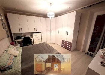 Camera da letto - Casa indipendente via Francesco Ferrucci, 328, Prato - foto 10