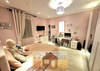 Camera da letto - Casa indipendente via Francesco Ferrucci, 328, Prato - foto 14
