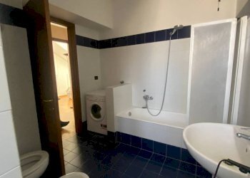 Bagno - Trilocale via Festa del Perdono, 1, Milano - foto 27