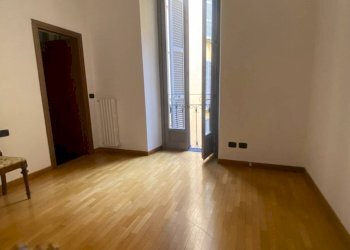 Camera da letto - Trilocale via Festa del Perdono, 1, Milano - foto 6