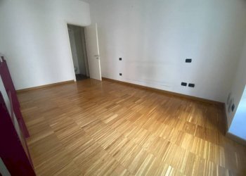 Stanza non arredata - Loft via Giulio Uberti, 29, Milano - foto 17