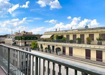 Balcone - Trilocale via Piero Gobetti 10., Torino (zona Centro) - foto 37