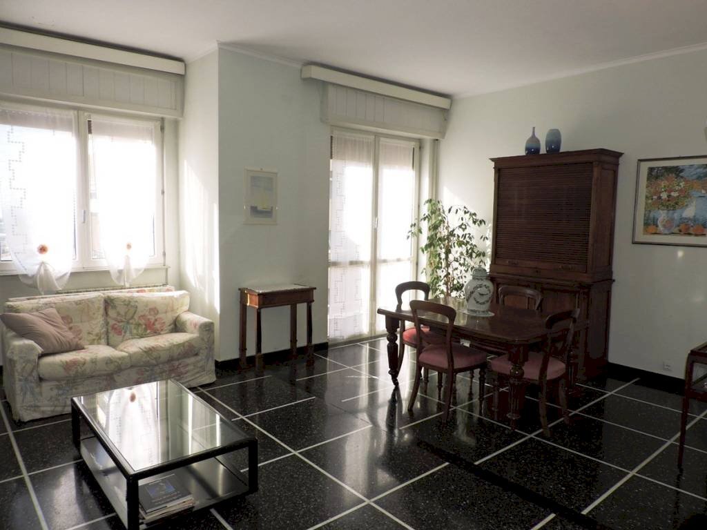 Salone - Four-room apartment via dei Landi, 1, Genova (neighborhood Sampierdarena) - photo 1