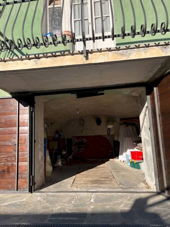 Box auto - Casa indipendente piazza Umberto Mellino, 4, Torre Mondovì - foto 3
