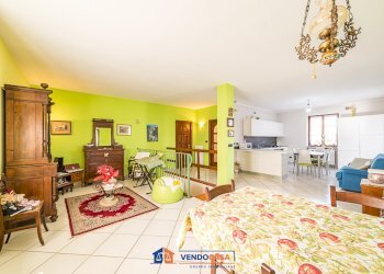 Independent house Casalgrasso - photo 4