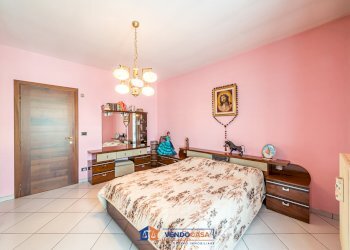 Independent house Casalgrasso - photo 12