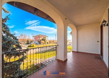 Independent house Casalgrasso - photo 21