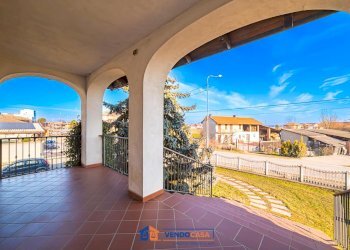 Independent house Casalgrasso - photo 22