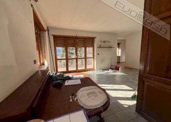 Trilocale Viale Della Pineta 16, Perosa Argentina - foto 6