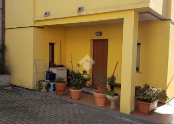 Independent house Via Roma, Agrate Conturbia - photo 10