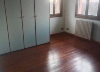 Stanza arredata - Villa via Pecorelle, Carpi - foto 19