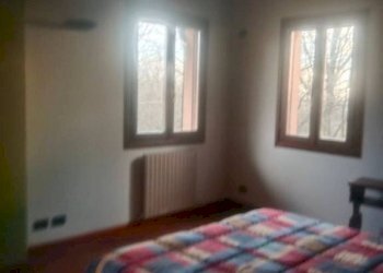 Camera da letto - Villa via Pecorelle, Carpi - foto 23