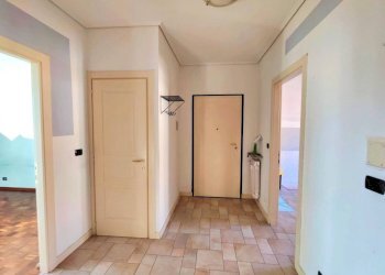 Interno appartamento - Quadrilocale via Marmora, frazione Cerialdo, Cuneo - foto 8