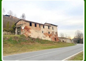 Facciata - Rustico via Salmour, 45, Fossano - foto 2