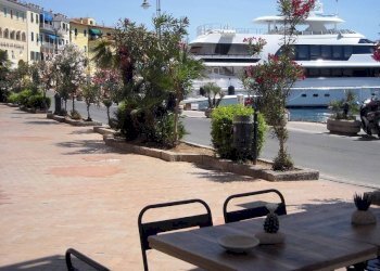 Ingresso - Bar Tavola Calda - Fredda Portoferraio - foto 13