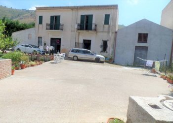 Dettagli - Rustico FRAGINESI ( Piano Cardone ), 2, Castellammare del Golfo - foto 1