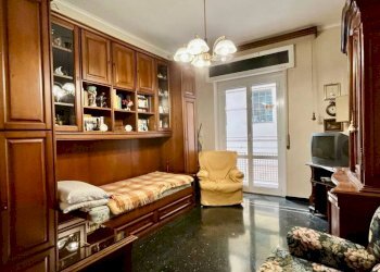 Salone - Bilocale via Giovanni Ambrogio Molfino, 10, Genova (zona Sestri Ponente) - foto 4