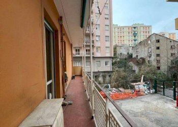 Balcone - Bilocale via Giovanni Ambrogio Molfino, 10, Genova (zona Sestri Ponente) - foto 7