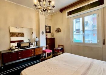 Camera da letto - Bilocale via Giovanni Ambrogio Molfino, 10, Genova (zona Sestri Ponente) - foto 18