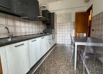 Apartment via Santorre di Santarosa, Savona - photo 12