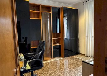 Apartment via Santorre di Santarosa, Savona - photo 15
