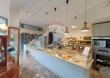 Negozio Piazza Papa Giovanni XXIII, Torre Boldone - foto 4