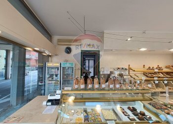 Negozio Piazza Papa Giovanni XXIII, Torre Boldone - foto 5