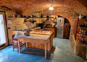 Cucina - Casa indipendente via Castello, 4, Gattico-Veruno - foto 13