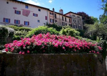 Facciata - Casa indipendente via Castello, 4, Gattico-Veruno - foto 29