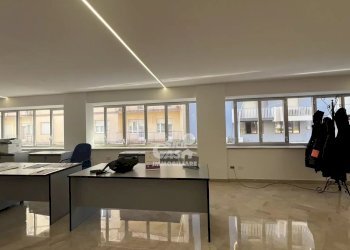 Office Via Francesco Crispi, Marsala - photo 12