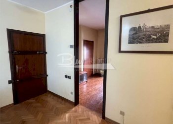 One-room apartment Carpi - photo 1