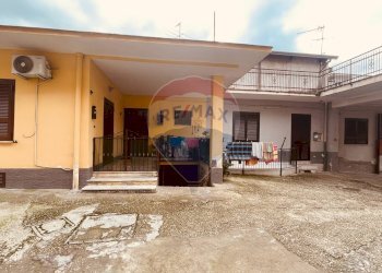 Casa indipendente Via Aldo Moro, Casandrino - foto 1