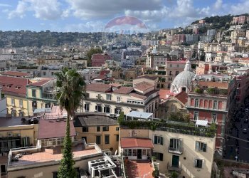 Appartamento Napoli (zona San Ferdinando) - foto 3